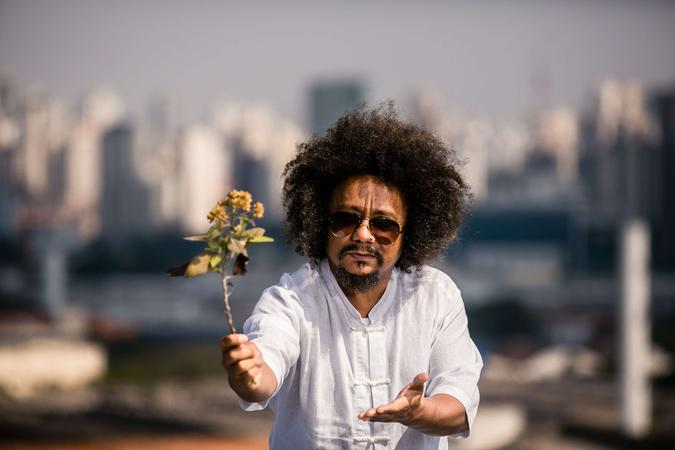 TOCA Carajás traz Dona Onete e Chico César para shows na orla do Rio Tocantins