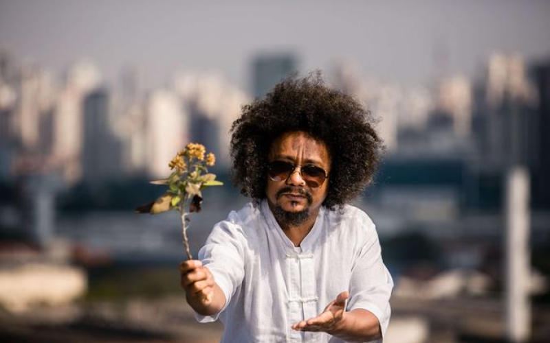 TOCA Carajás traz Dona Onete e Chico César para shows na orla do Rio Tocantins